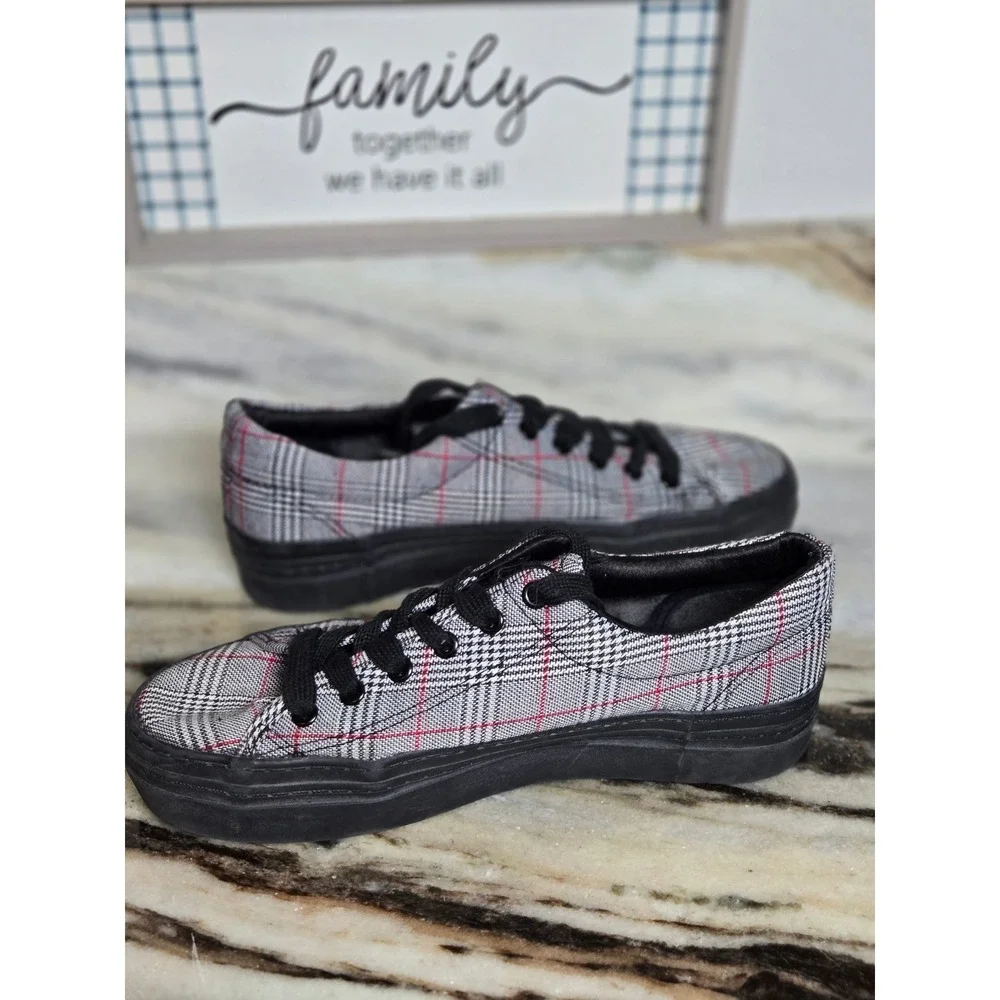 RDxCaligirls Fender Glen Plaid Low Top Platform Sneakers‎ Grey Red Black US 8.5